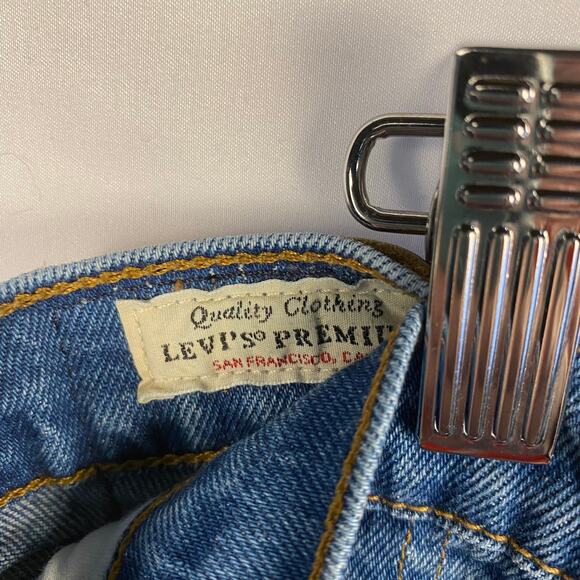 Levi's Ribcage Straight Button Fly Super‎ High Rise Jeans Size 22W - Picture 6 of 9